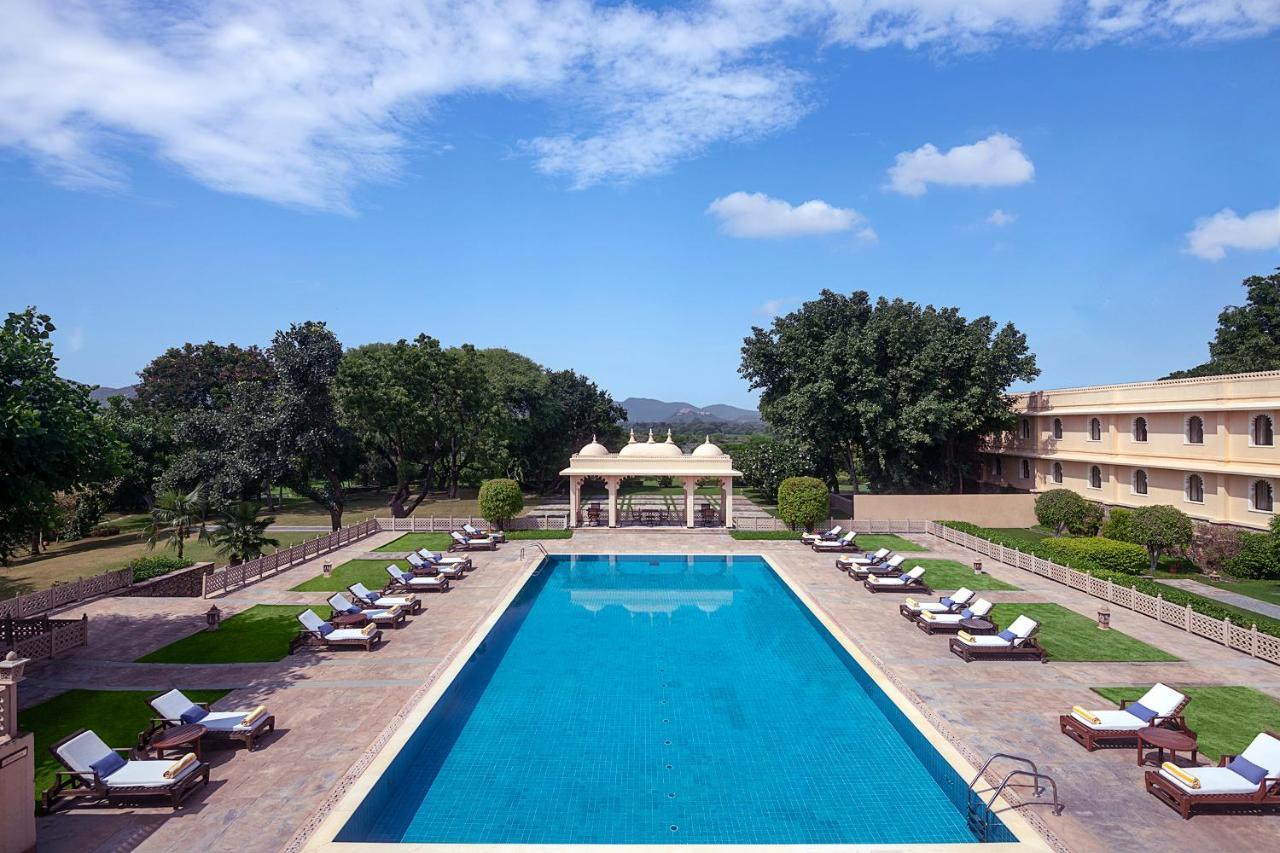 Trident Udaipur Otel Dış mekan fotoğraf The Oberoi Udaivilas Palace, Udaipur